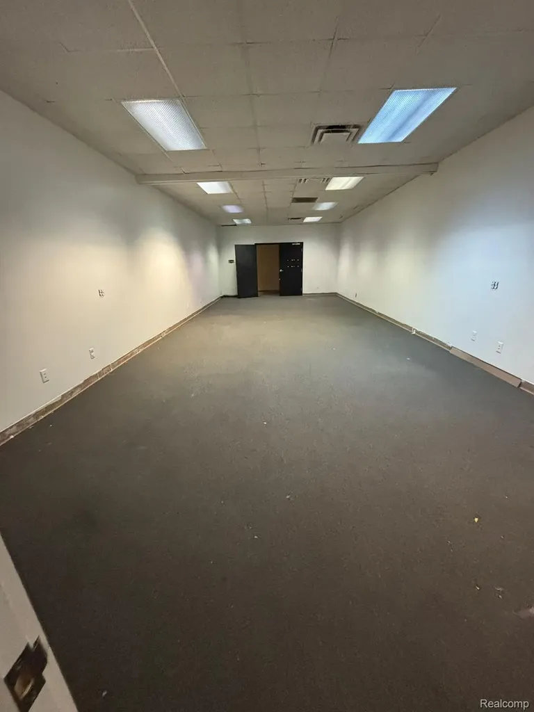 2830 Corunna Road Flint City MI 48503
