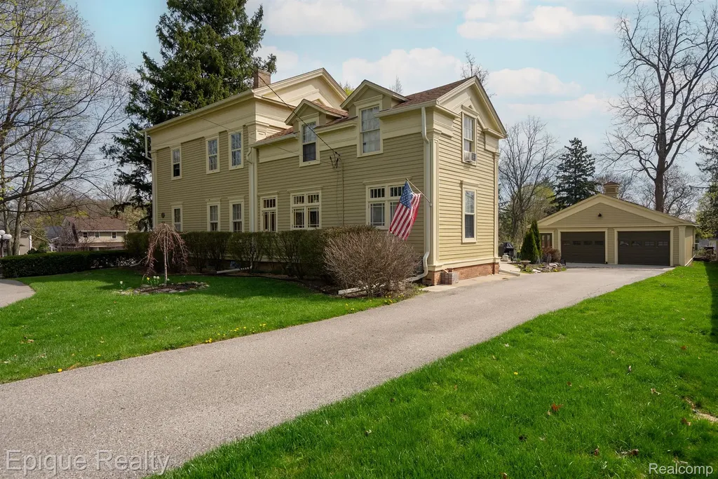 117 Bradley Street Romeo Village MI 48065