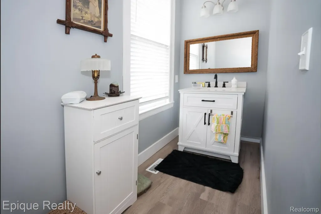 117 Bradley Street Romeo Village MI 48065