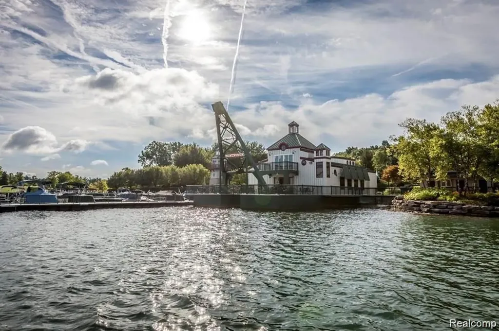14 Boat Slip Green Oak Township MI 48178