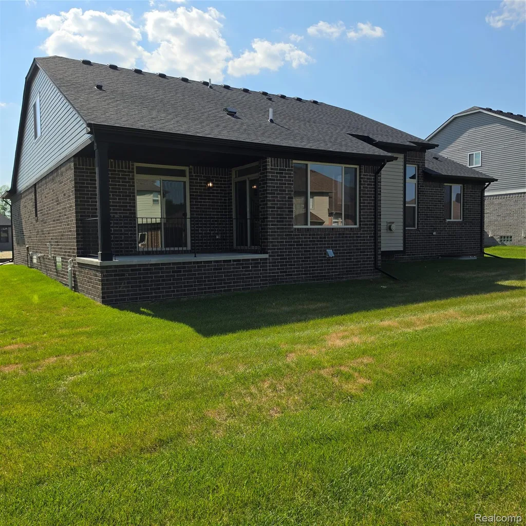50606 Mistwood Drive Macomb Township MI 48042