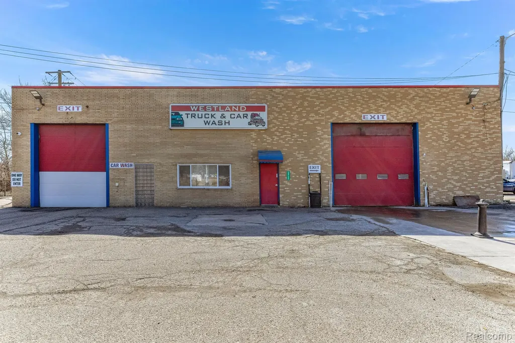 28735 Joy Road Westland City MI 48185