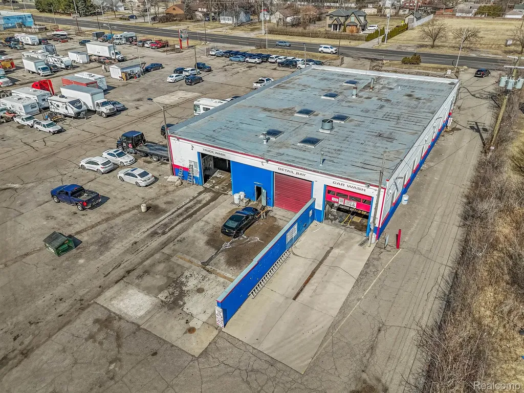 28735 Joy Road Westland City MI 48185