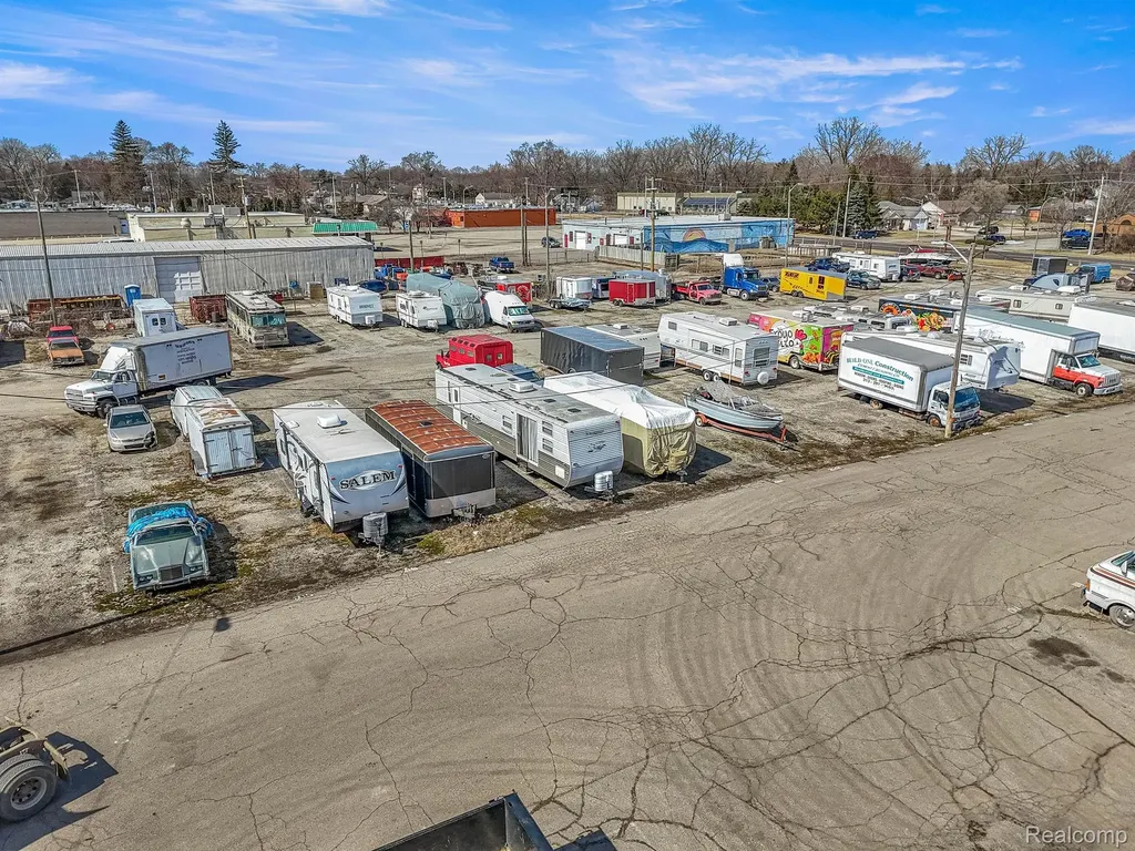 28735 Joy Road Westland City MI 48185