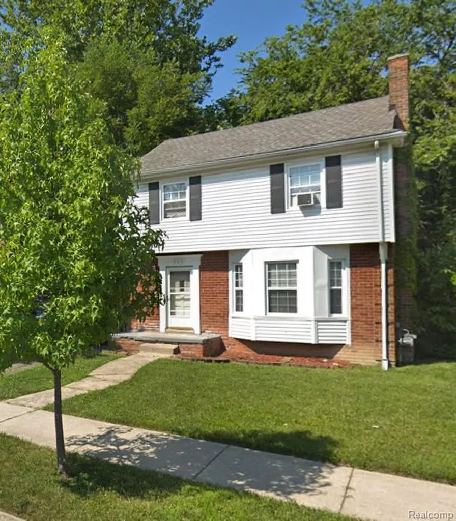 9375 Penrod Street Detroit City MI 48228
