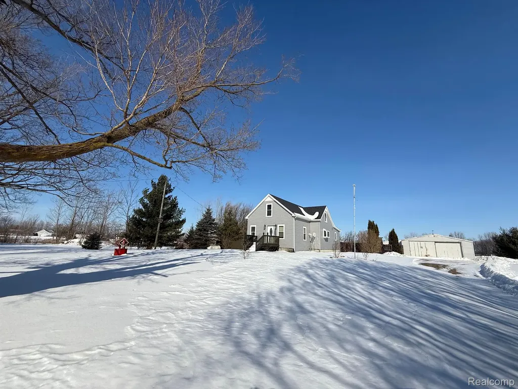 7595 Brooks Road Burnside Township MI 48416