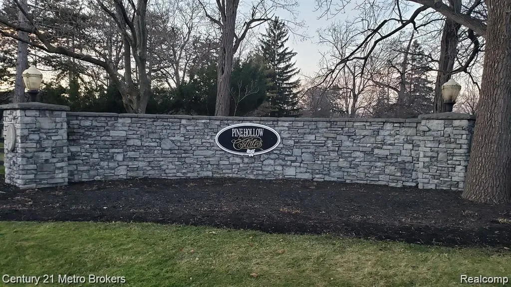 6324 Bridle Path Grand Blanc Charter Township MI 48439