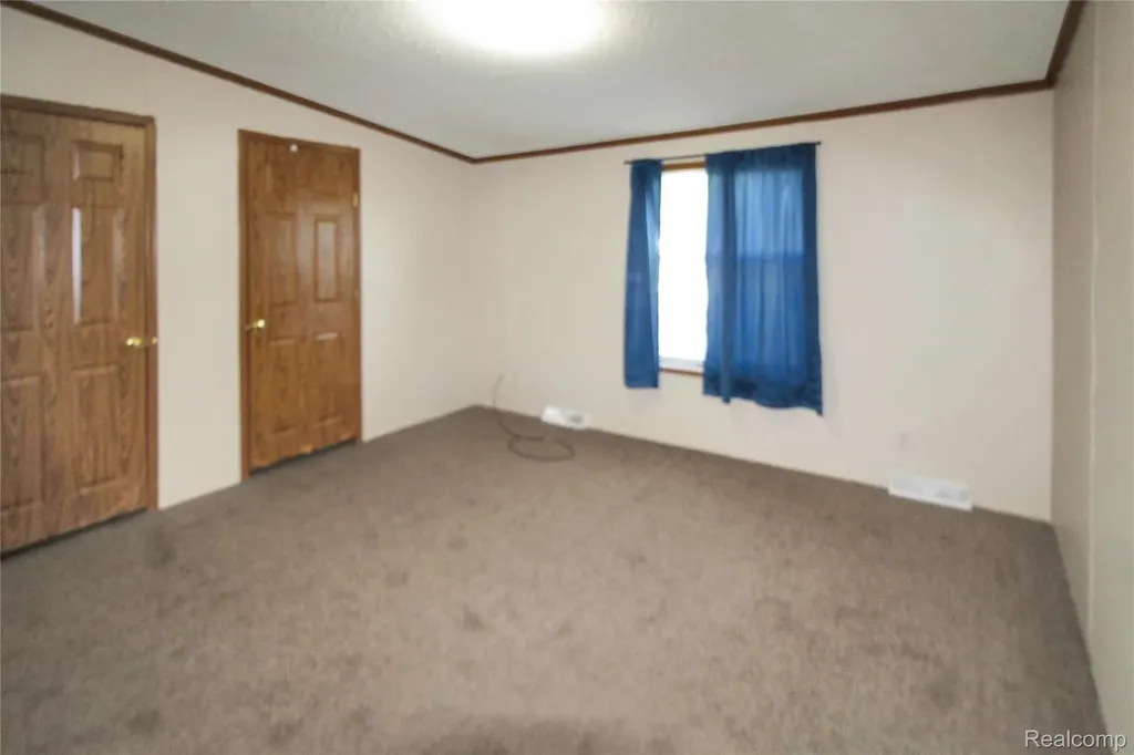 7063 Sargent Street Romulus City MI 48174