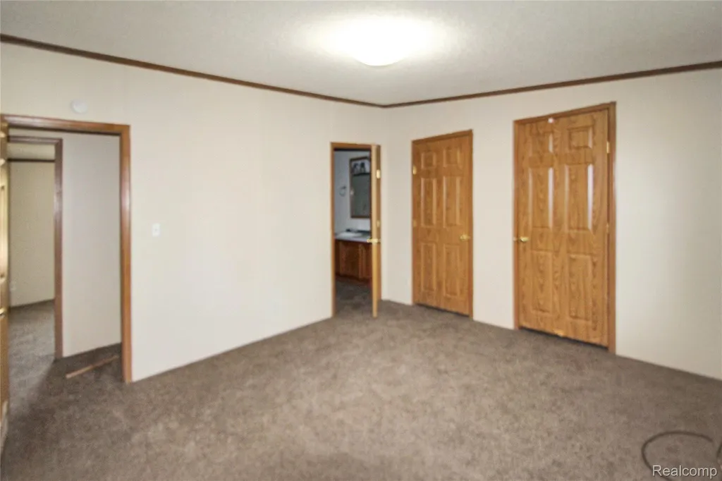 7063 Sargent Street Romulus City MI 48174