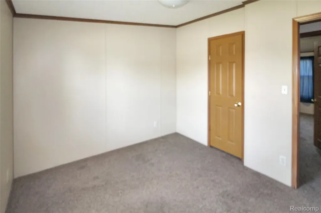7063 Sargent Street Romulus City MI 48174
