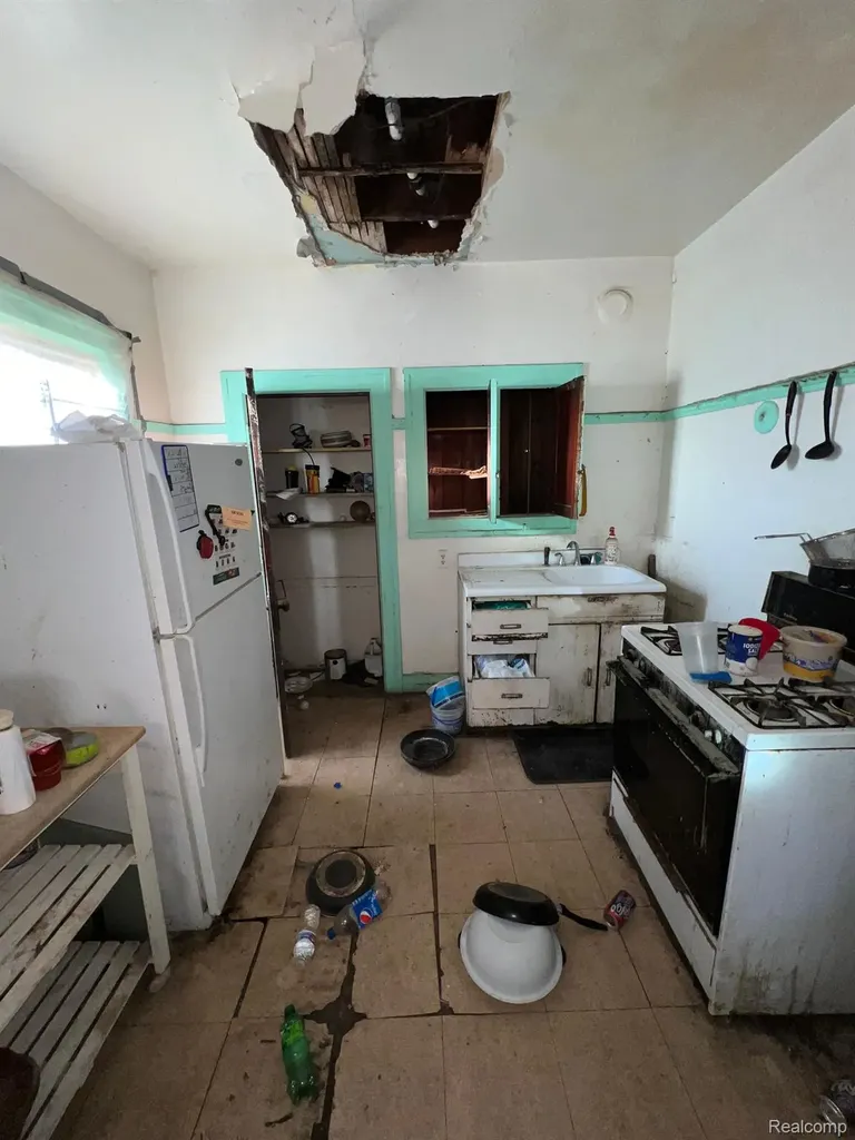 3674 Mount Elliott Street Detroit City MI 48207