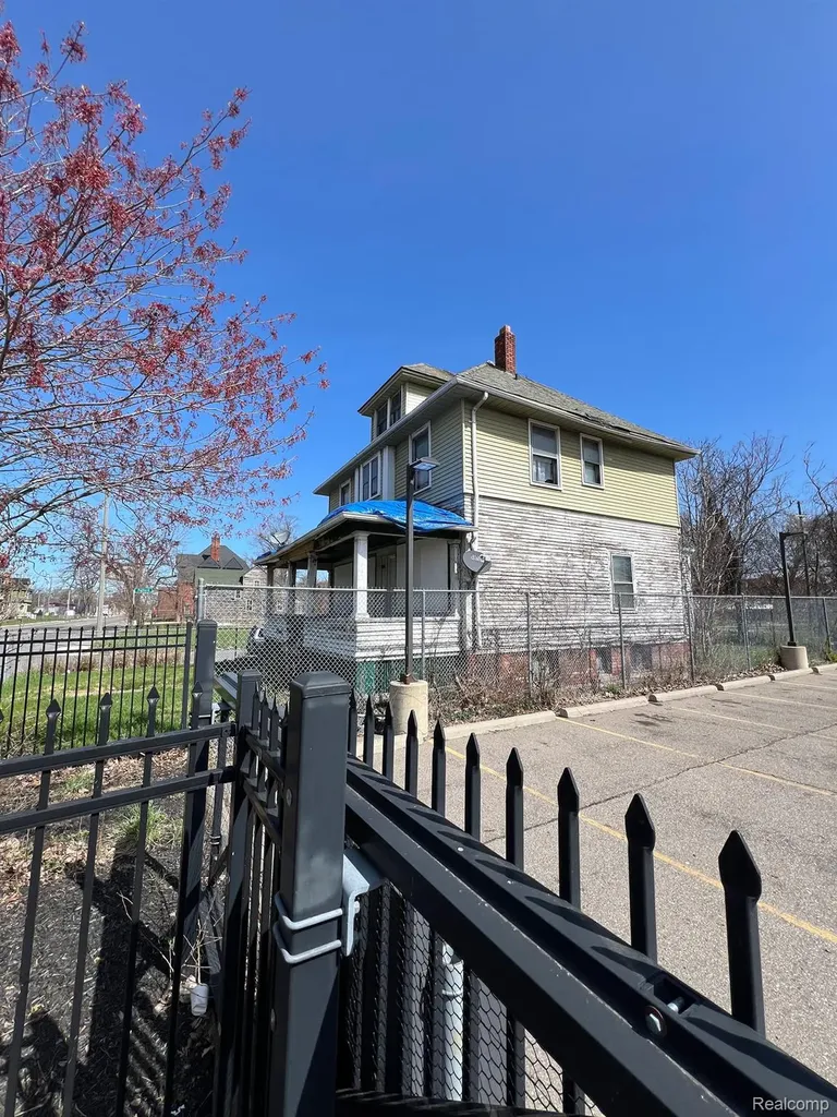 3674 Mount Elliott Street Detroit City MI 48207