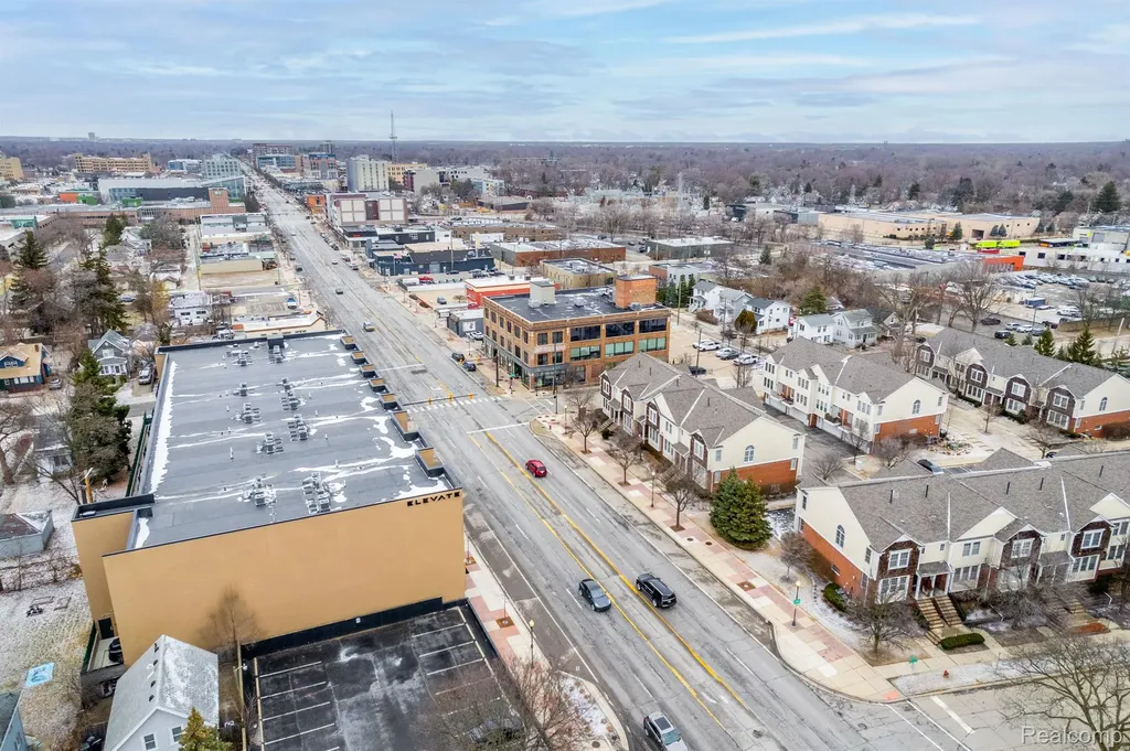 201 W Parent Avenue Royal Oak City MI 48067