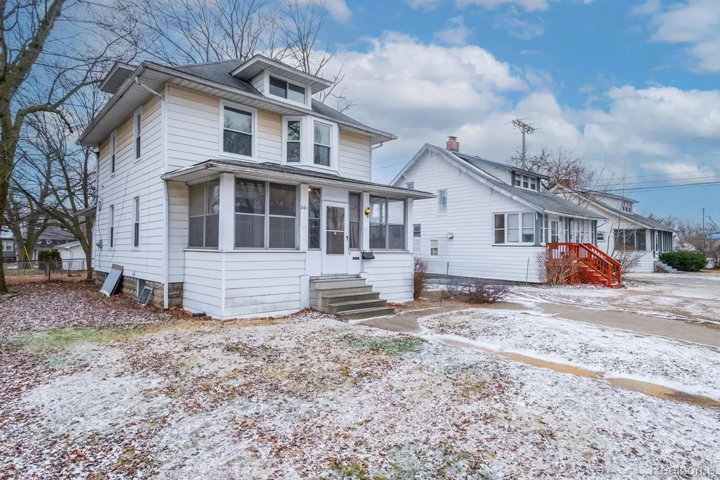 127 W Parent Avenue Royal Oak City MI 48067