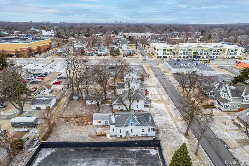 127 W Parent Avenue Royal Oak City MI 48067