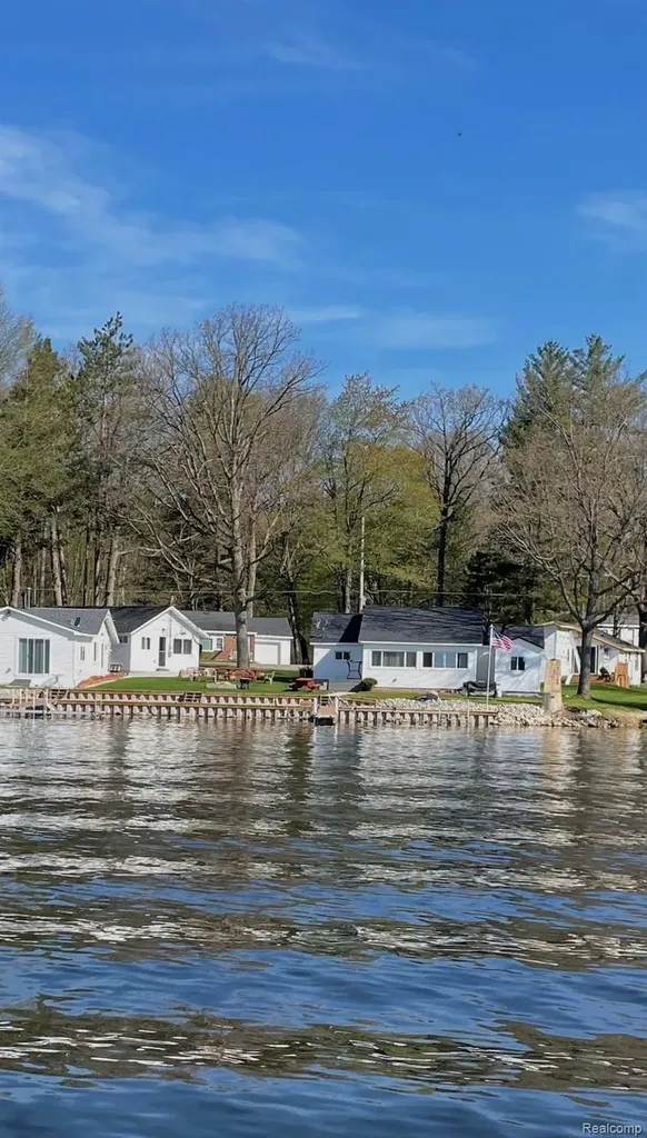 1249 N Crooked Lake Drive Garfield Township MI 48632