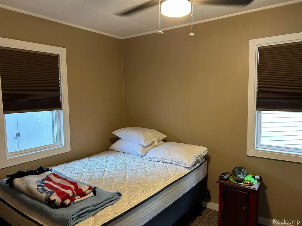 1249 N Crooked Lake Drive Garfield Township MI 48632