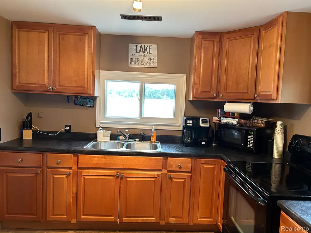 1249 N Crooked Lake Drive Garfield Township MI 48632