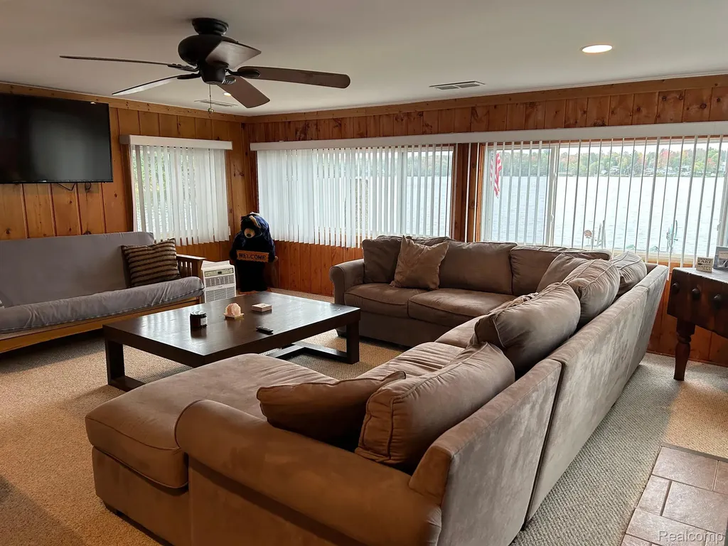 1249 N Crooked Lake Drive Garfield Township MI 48632