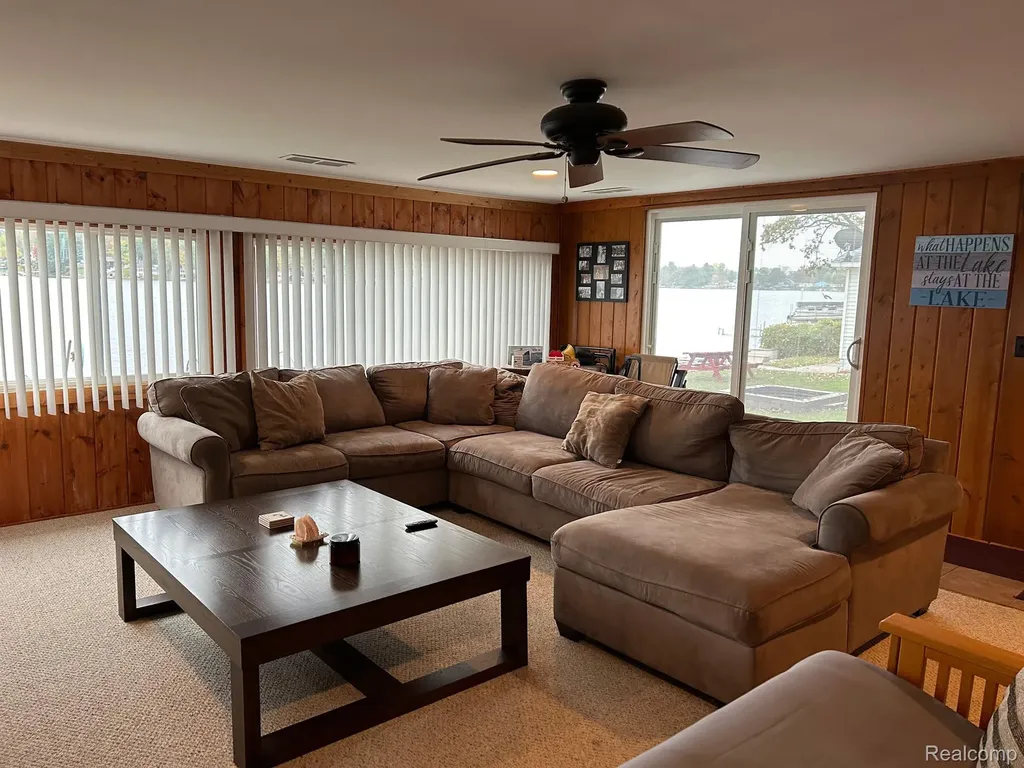 1249 N Crooked Lake Drive Garfield Township MI 48632