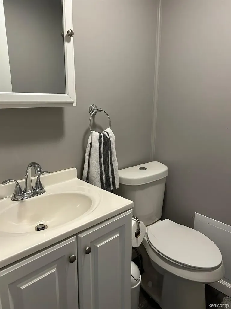 1249 N Crooked Lake Drive Garfield Township MI 48632