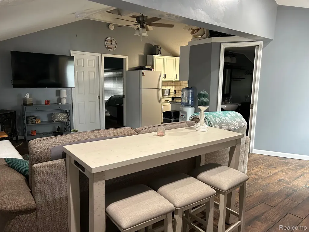 1249 N Crooked Lake Drive Garfield Township MI 48632