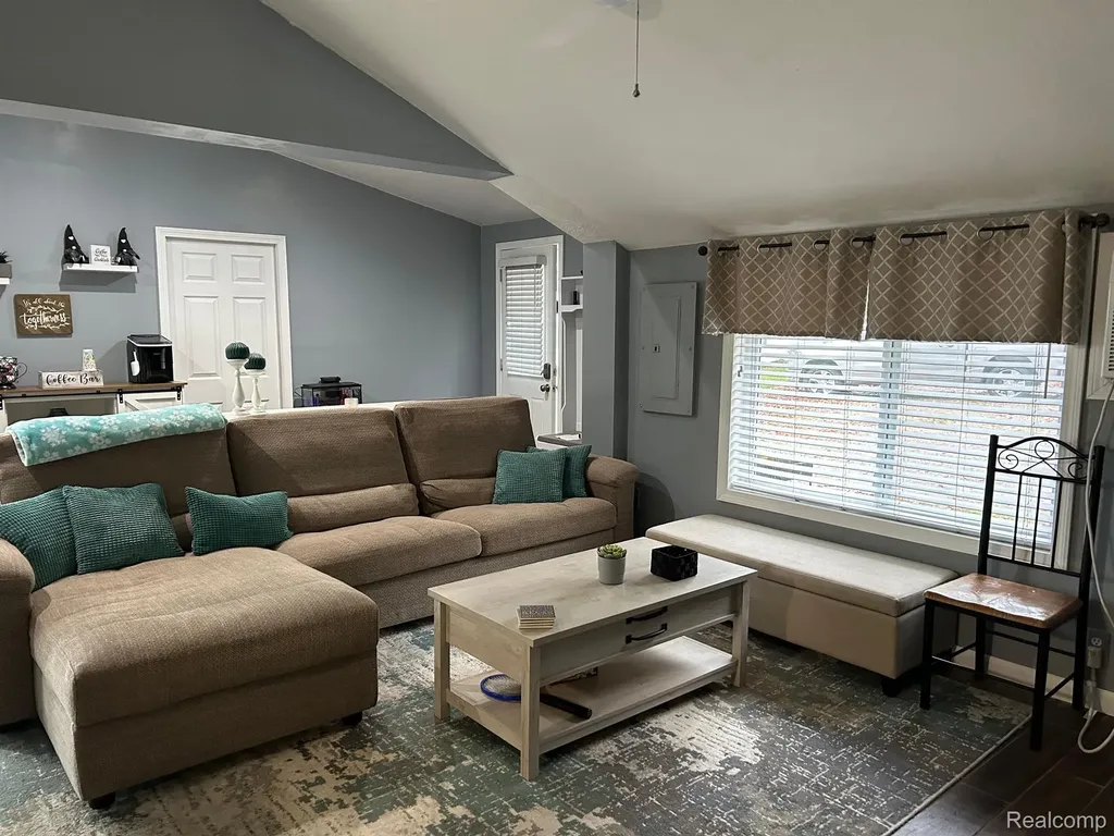 1249 N Crooked Lake Drive Garfield Township MI 48632