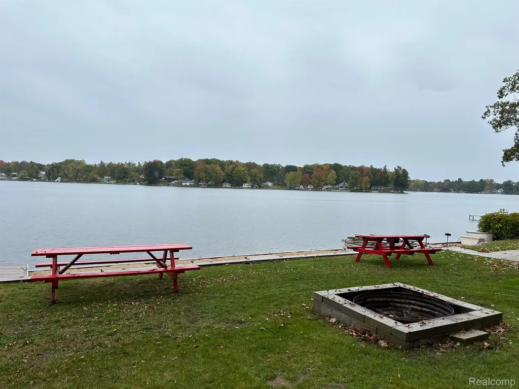 1249 N Crooked Lake Drive Garfield Township MI 48632