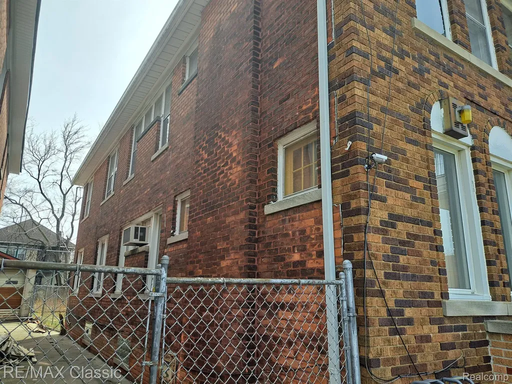 2979 Tuxedo Street Detroit City MI 48206