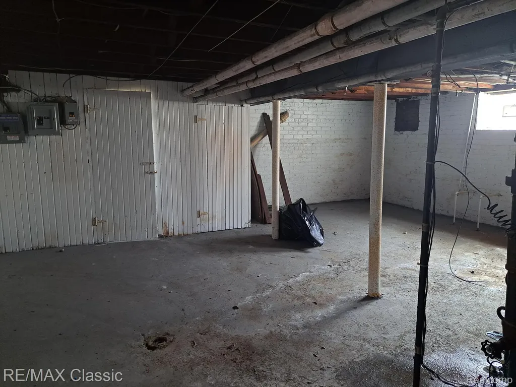 2979 Tuxedo Street Detroit City MI 48206