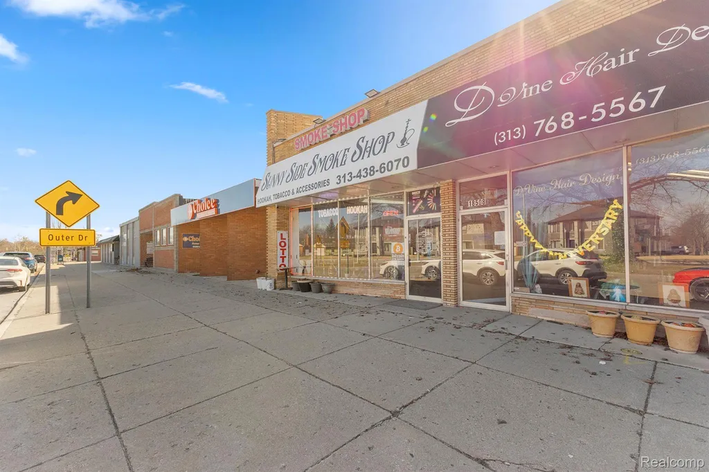 18512 Outer Drive W Dearborn City MI 48128