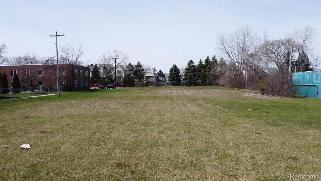 31227 Dequindre Road Madison Heights City MI 48071