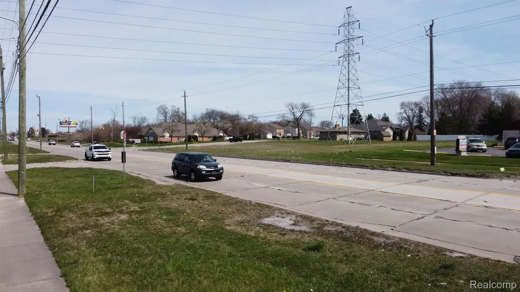31227 Dequindre Road Madison Heights City MI 48071