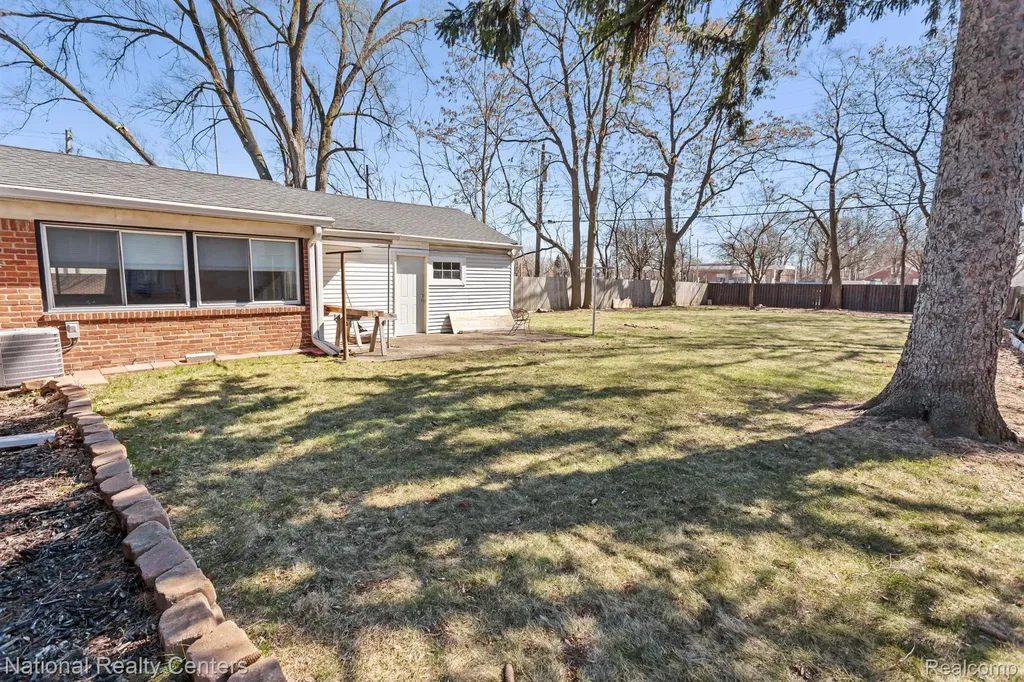 18155 Westhaven Avenue Southfield City MI 48075