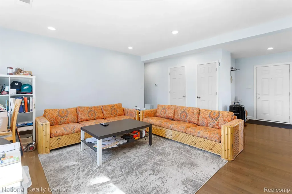 18155 Westhaven Avenue Southfield City MI 48075