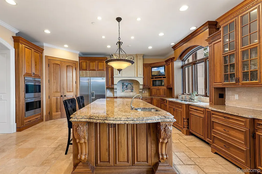 10399 Lakeshore Drive E Goodrich Village MI 48438