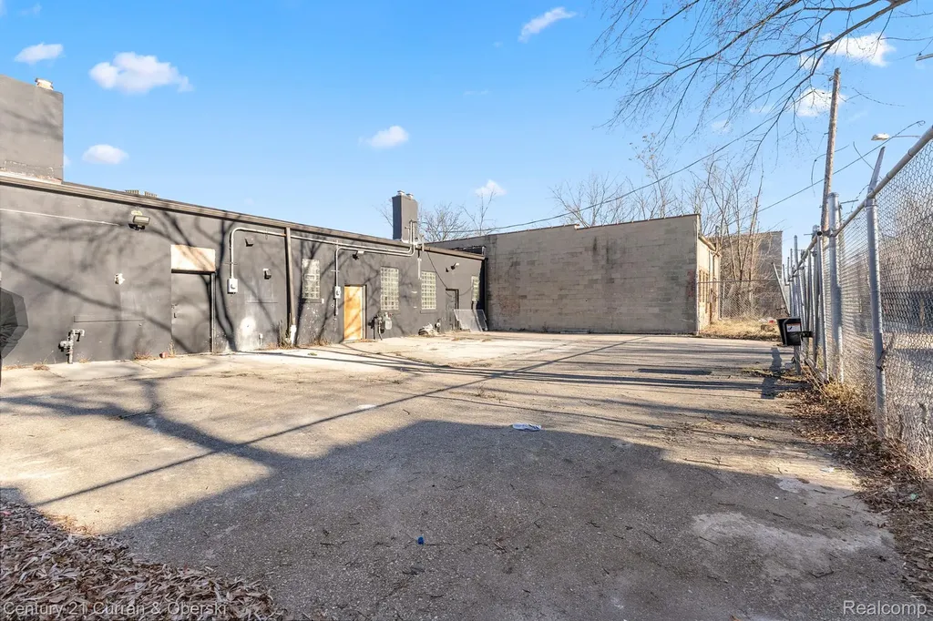3325 Puritan Street Detroit City MI 48238