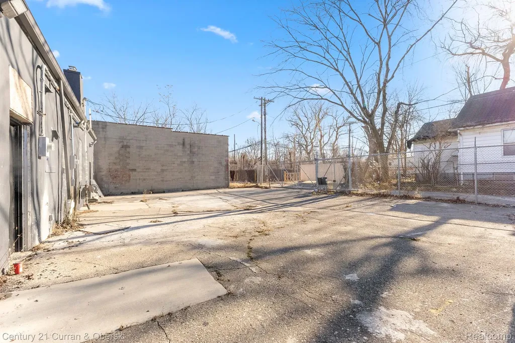3325 Puritan Street Detroit City MI 48238