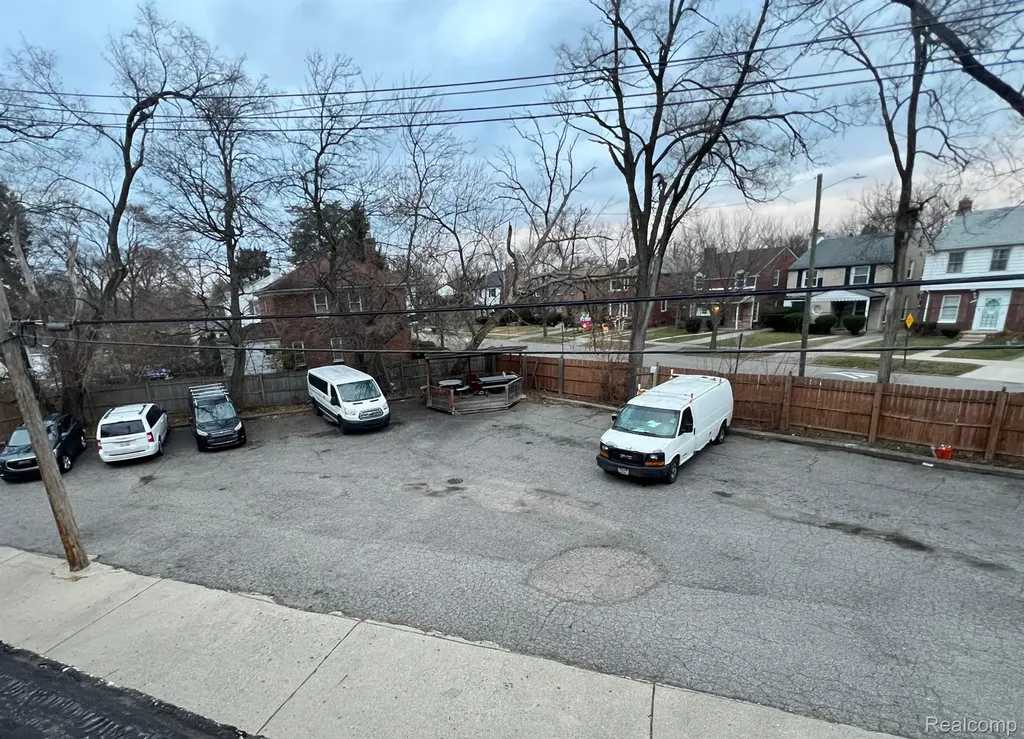 18301 Hartwell Street Detroit City MI 48235
