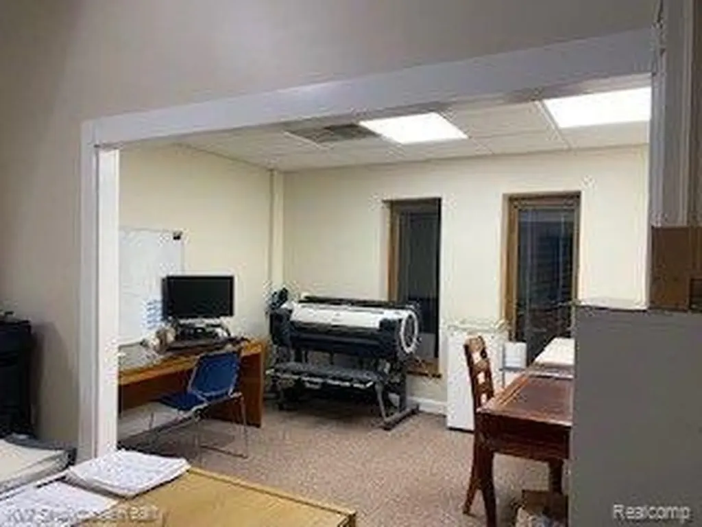 9440 Elizabeth Lake Road White Lake Charter Township MI 48386