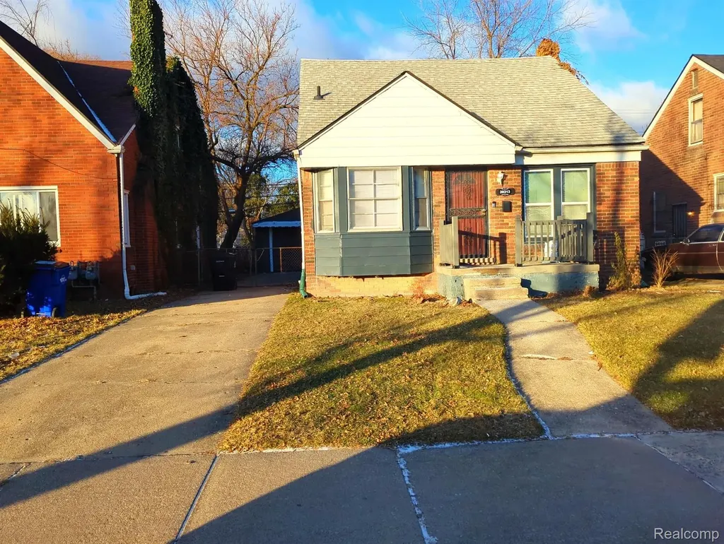 20313 Schoenherr Street Detroit City MI 48205