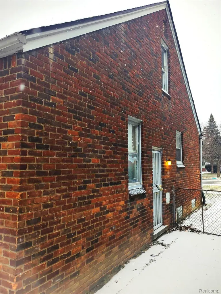 20313 Schoenherr Street Detroit City MI 48205