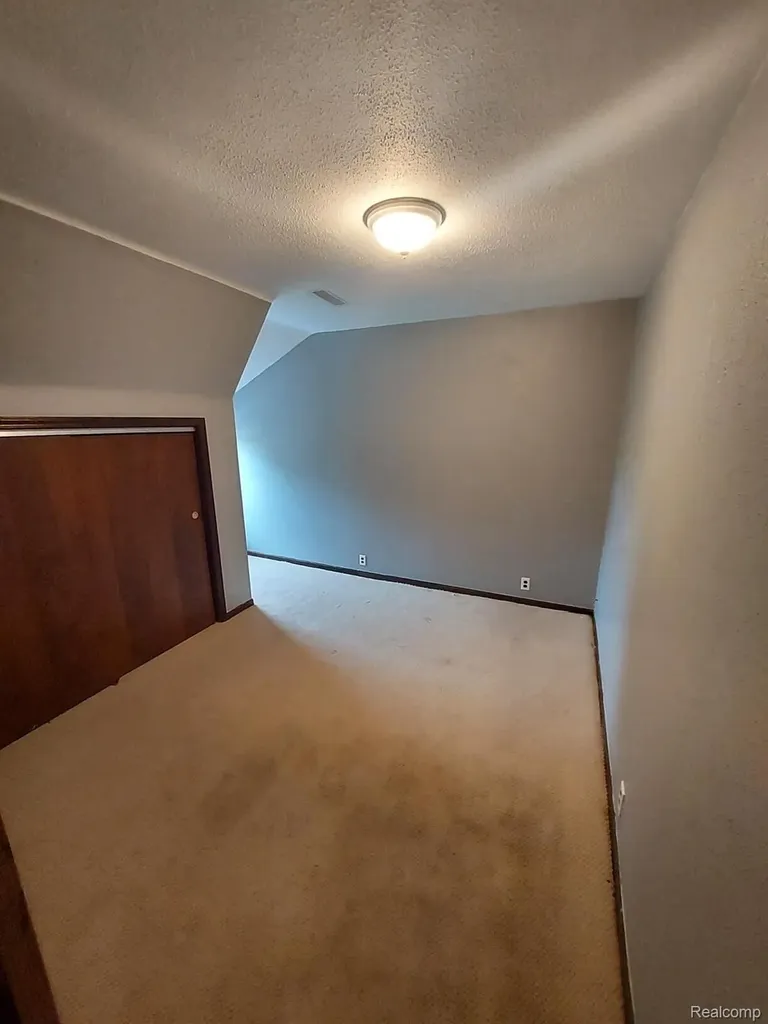 568 W Center Road Hampton Charter Township MI 48732
