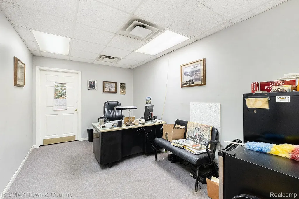 2170 Lavelle Road Flint Charter Township MI 48504