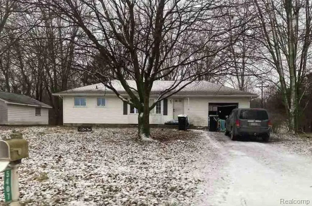 5407 Oak Grove Road Howell Township MI 48855