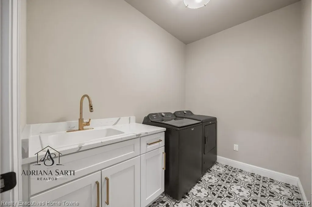 50964 Mistwood Drive Macomb Township MI 48042