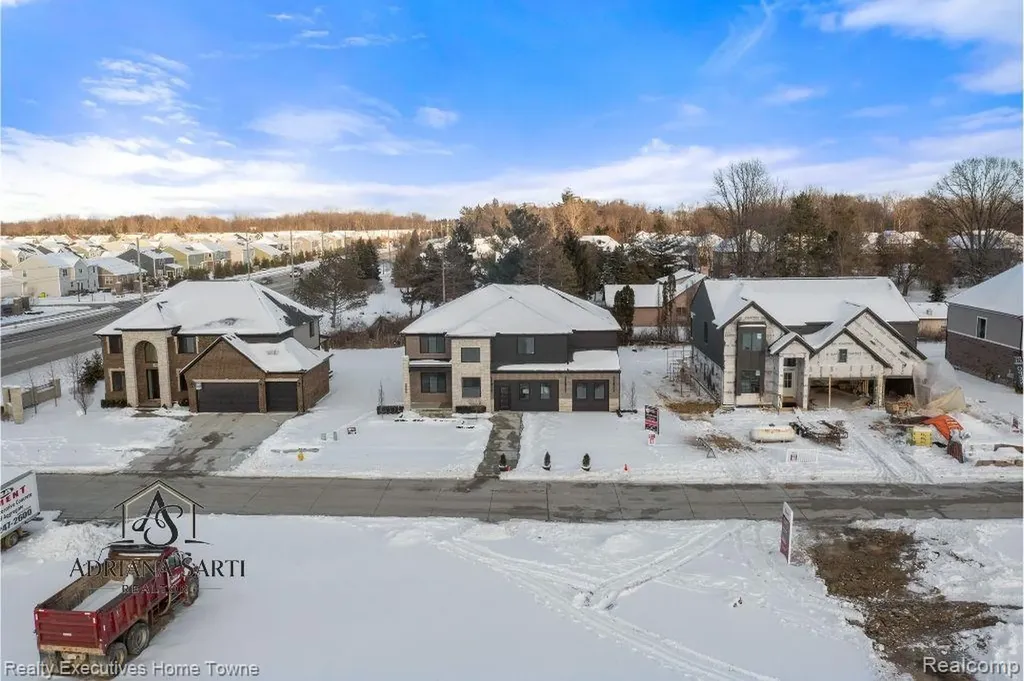 50964 Mistwood Drive Macomb Township MI 48042