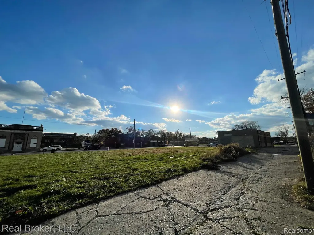 3720 Fenkell Street Detroit City MI 48238