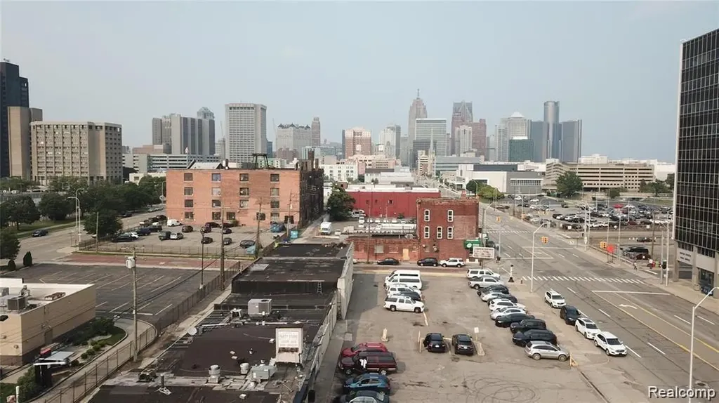 1400 W Fort Street Detroit City MI 48216