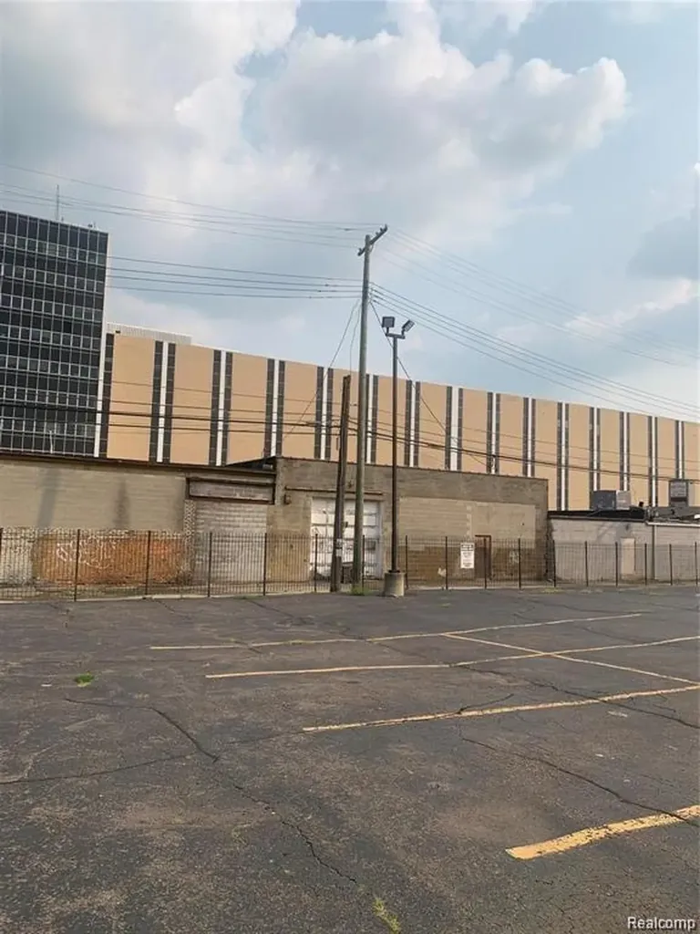 1400 W Fort Street Detroit City MI 48216